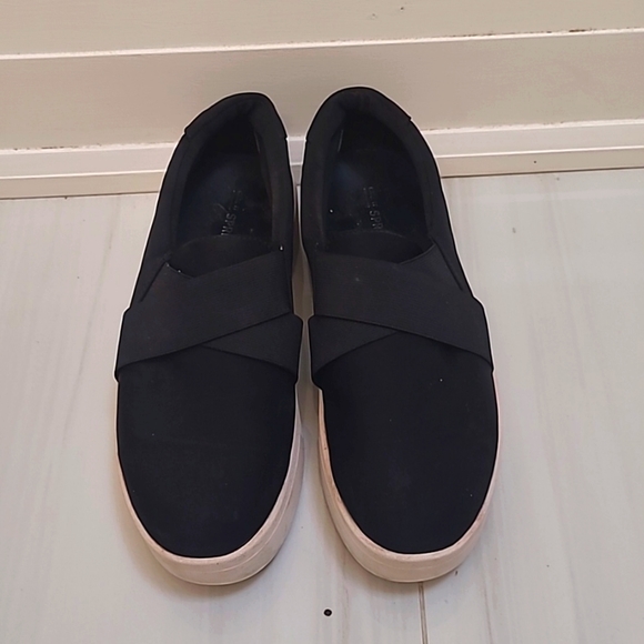 Platform slip on runners - Picture 2 of 4